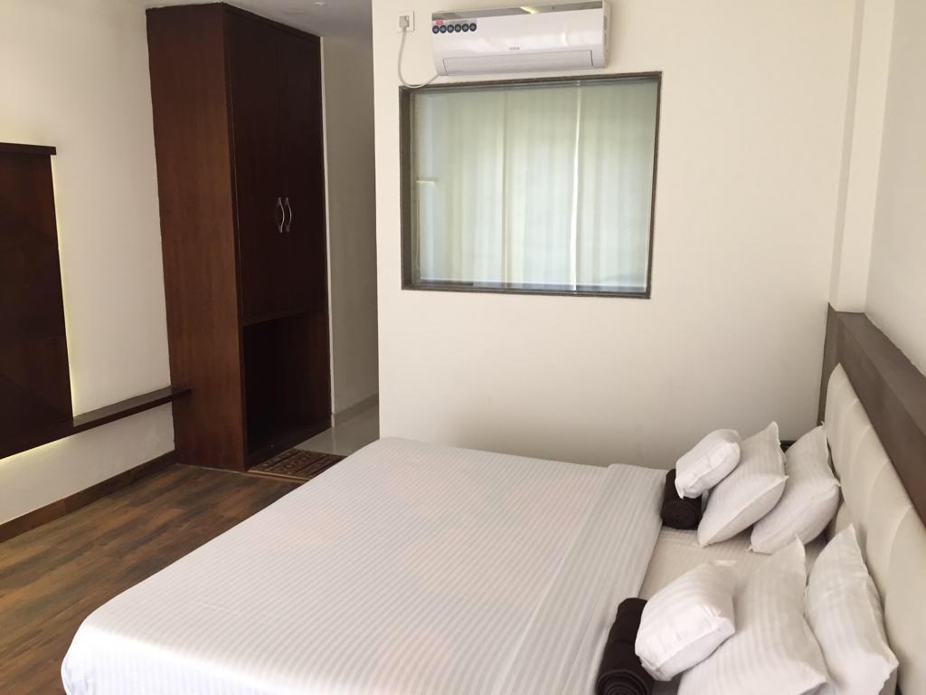 Lotus Grand Akm Hotel Kalka Exterior photo